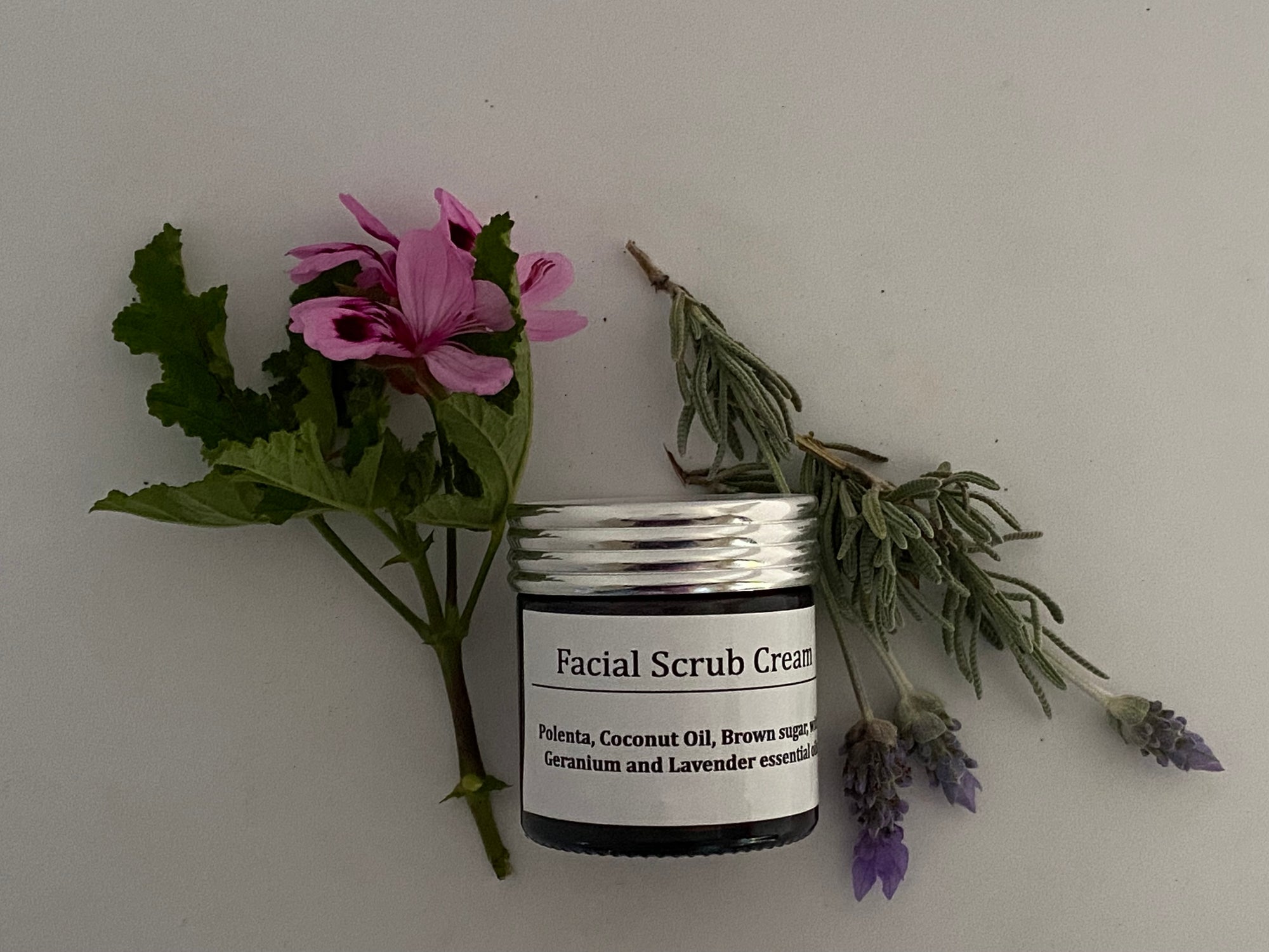 Facial Scrub Hydrating Nut free 60 grams