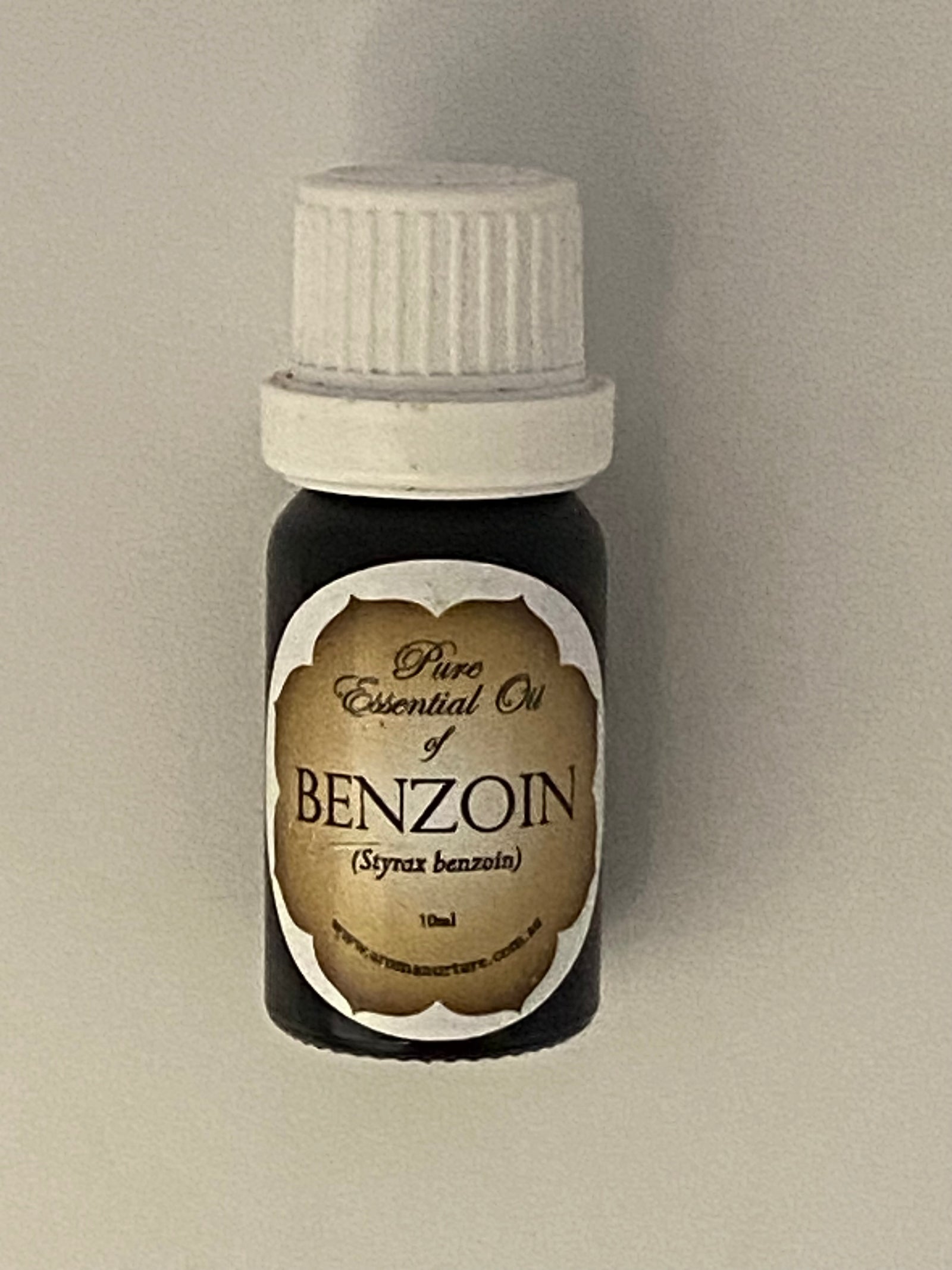 Pure essential oil of Benzoin 10mls.(Styrax benzoin)